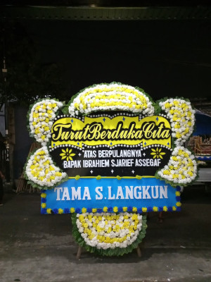 Papan Bunga Duka di Kalirejo